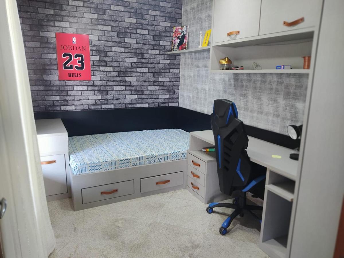 Linda Casa Com Piscina Em Interlagos Vila Velha Es Villa Екстериор снимка
