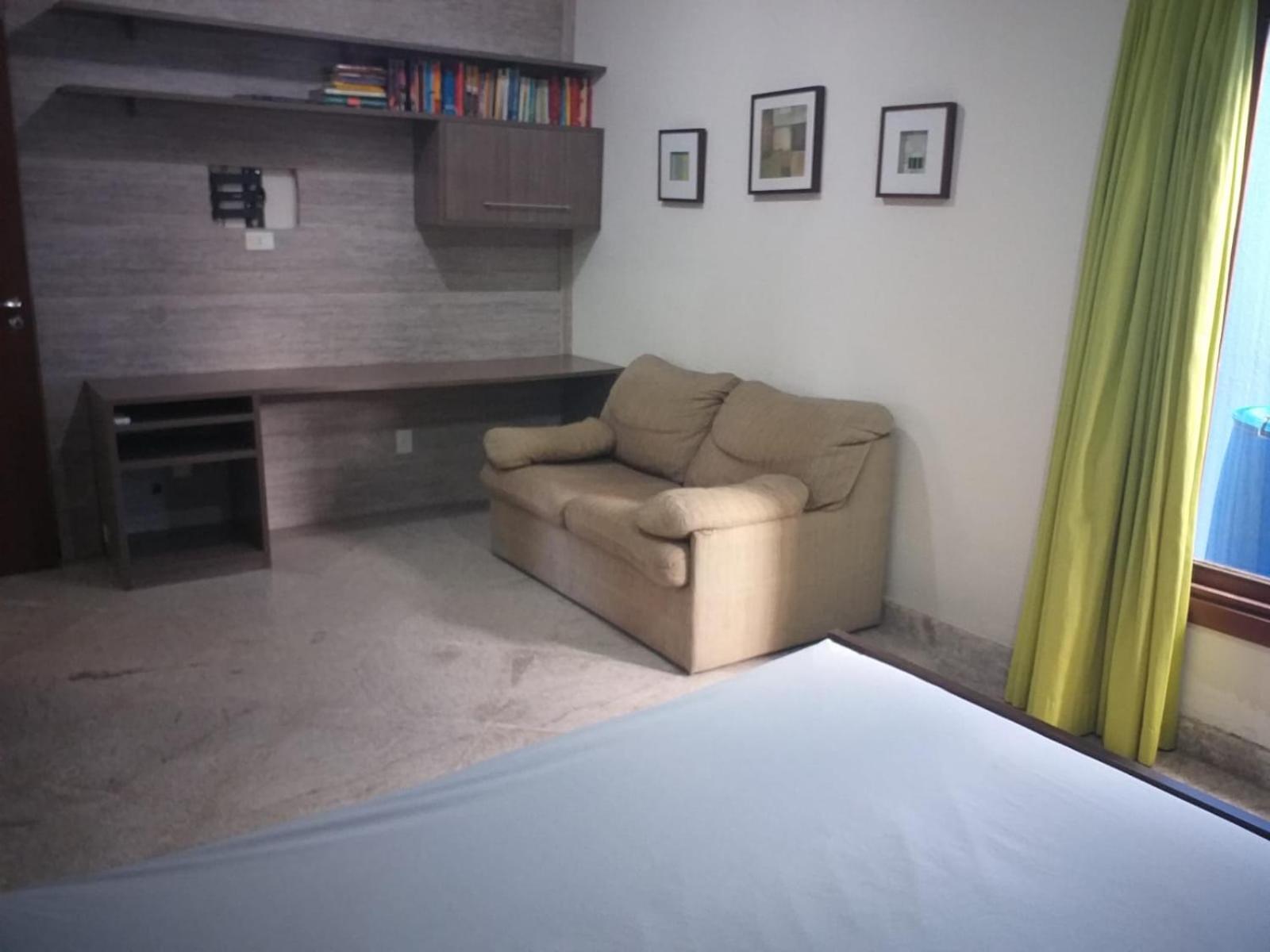 Linda Casa Com Piscina Em Interlagos Vila Velha Es Villa Екстериор снимка