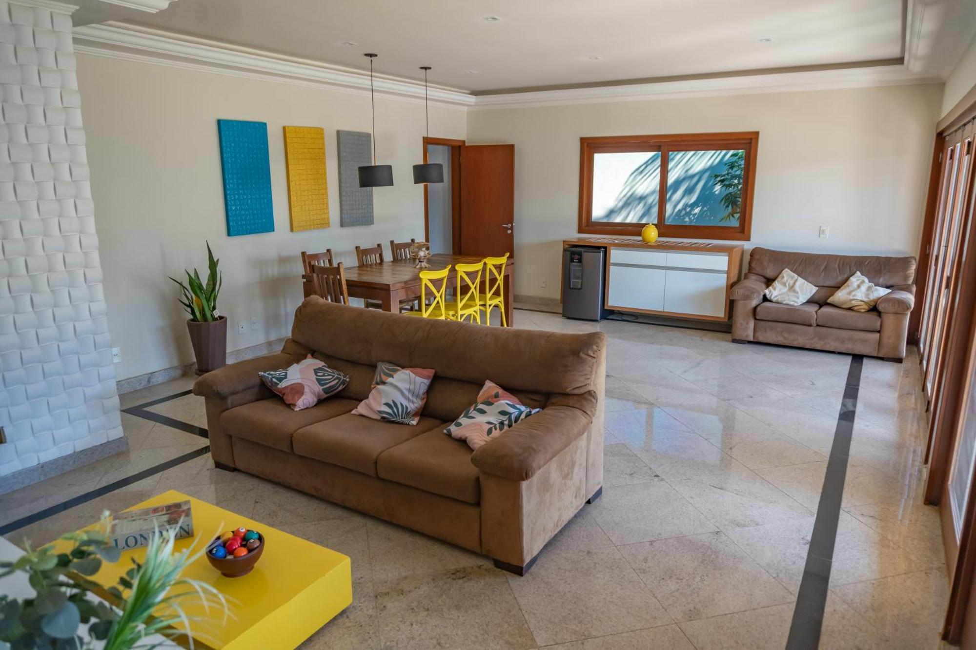 Linda Casa Com Piscina Em Interlagos Vila Velha Es Villa Екстериор снимка